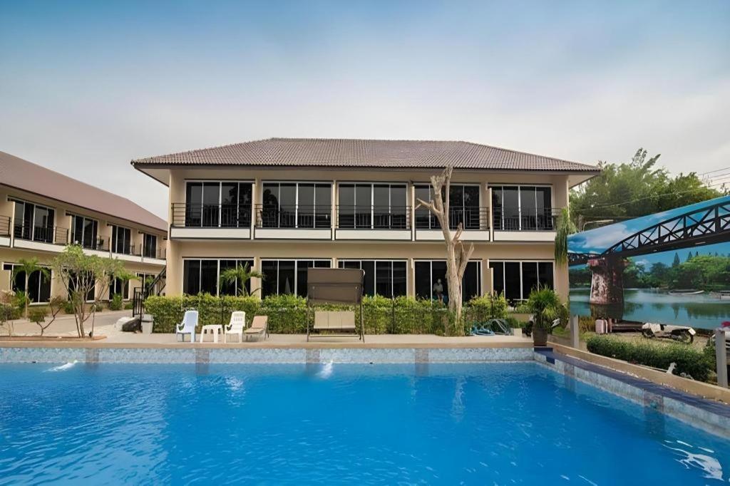 Sky Resort Kanchanaburi Exterior photo